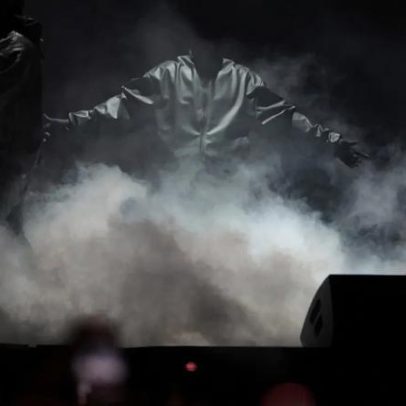 Pepsi encerra patrocínio sem fio enquanto Starmer critica festival por Kanye West