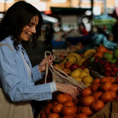 Acerola tem mais vitamina C que laranja e fortalece a imunidade