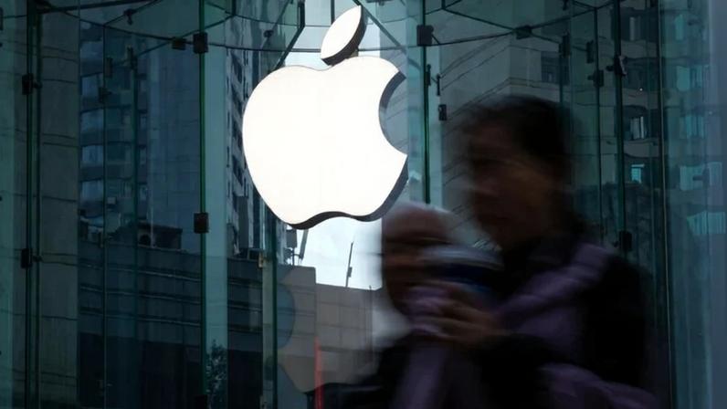 Apple: iPhone 17 impulsiona liderança da empresa no mercado global (Cheng Xin/Getty Images)