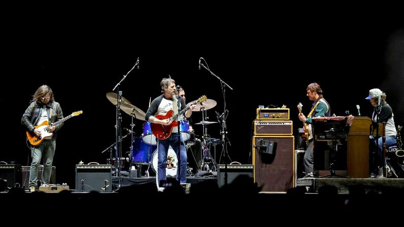 Sturgill Simpson anuncia turnê de outono com os Dark Clouds