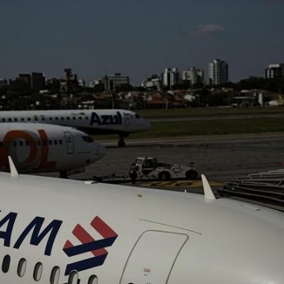 Aéreas suspendem 2 mil voos em maio; querosene deve subir