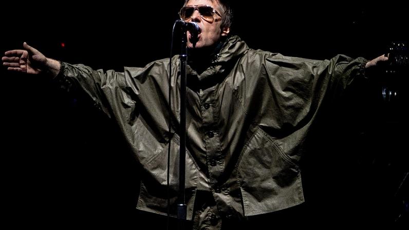 Liam Gallagher reage à indução do Oasis ao Hall da Fama do Rock and Roll