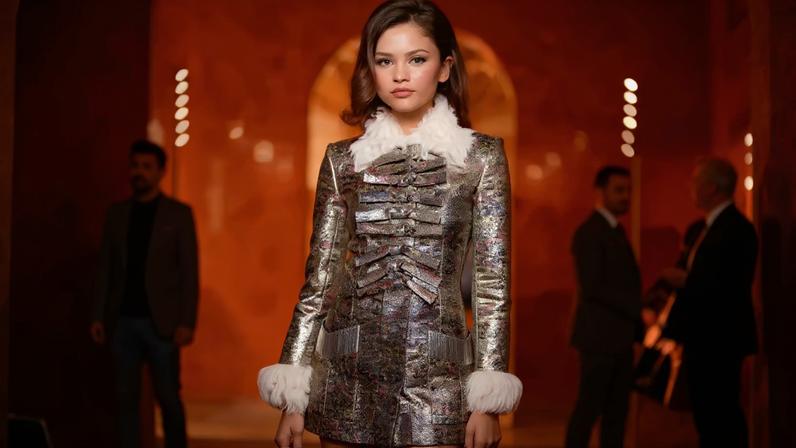 PRESENÇA - Zendaya de Louis Vuitton: versões muito pessoais