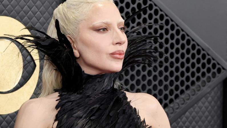 Lady Gaga cancela show em Montreal por infecção respiratória