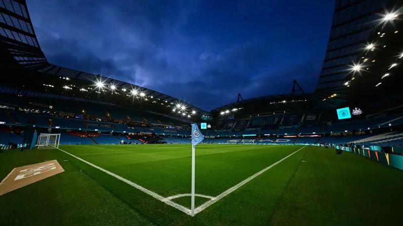 Etihad Stadium, em Manchester, vai ser o palco da partida entre Manchester City e Arsenal neste domingo, 19 (Serena Taylor/Newcastle United/Getty Images)