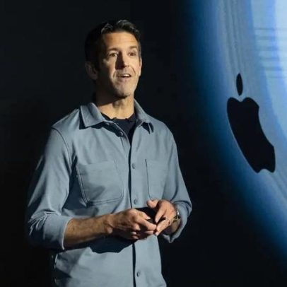 John Ternus assume CEO da Apple; Tim Cook vai ao conselho