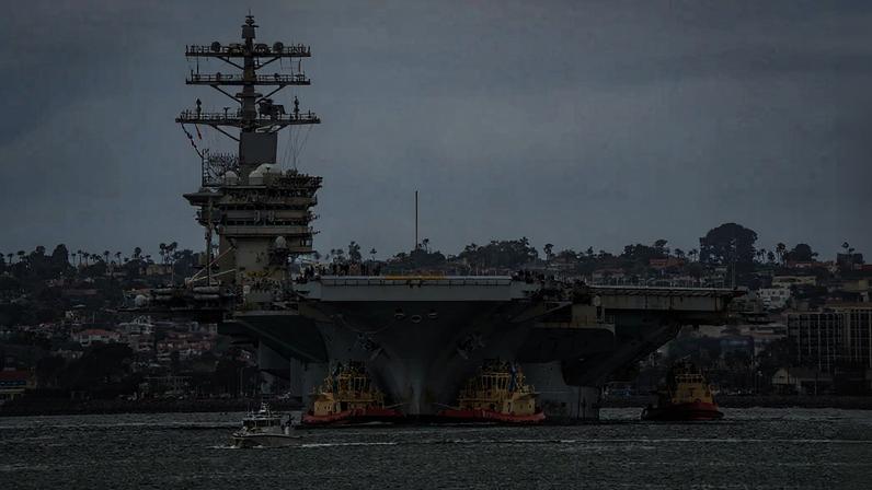 Nimitz: embarcação já navega em águas brasileiras