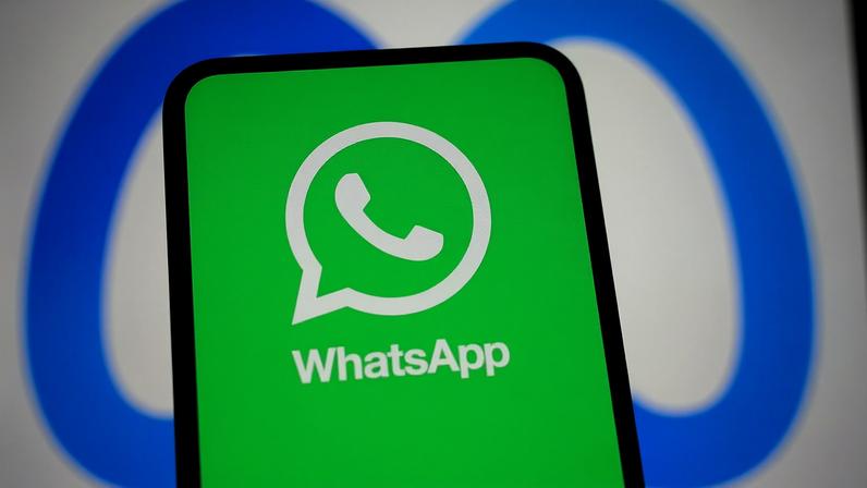 ATENÇÃO - Mudança vale tanto para o WhatsApp comum quanto para o WhatsApp Business - (Samuel Boivin/Getty Images)