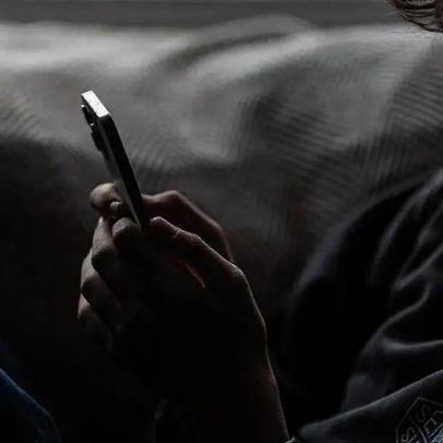 Comissão Europeia acusa Meta de falha em manter crianças longe das redes