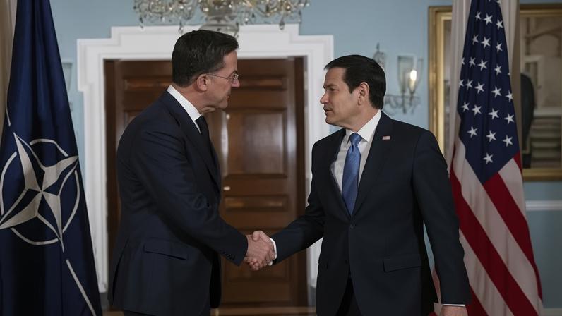 O secretário-geral da Otan, Mark Rutte e o secretário de Estado dos EUA, Marco Rubio, nesta quarta-feira (8), em Washington