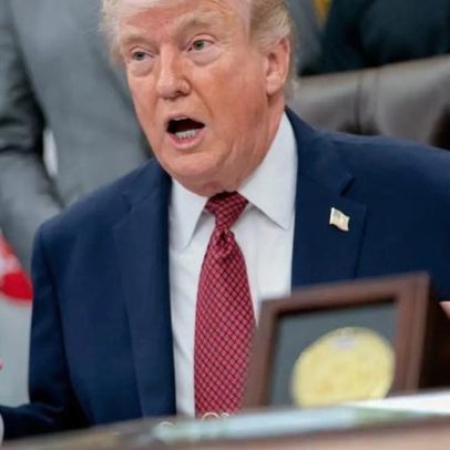 Trump afirma não ter pressão para encerrar guerra com o Irã