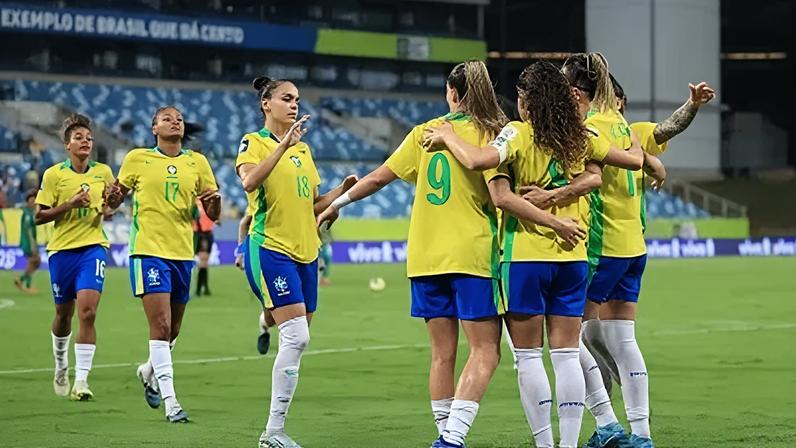 Brasil celebra gol marcado diante de Zâmbia