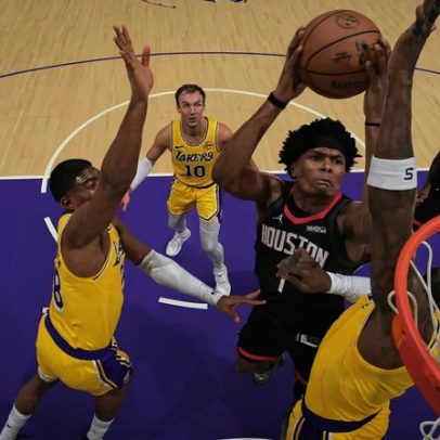 Lakers vencem Game 1 contra Rockets sem Kevin Durant