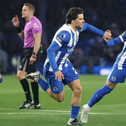 Chelsea é derrotado pelo Brighton e fica longe da Champions