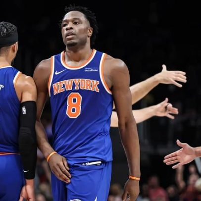 Knicks eliminam Hawks em jogo histórico com atuação dominante