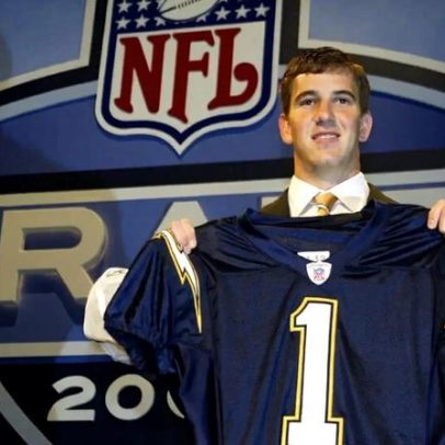 Momentos marcantes da TV no Draft da NFL: Manning até o cão de Belichick