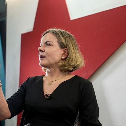 Gleisi defende oportunidade para discutir indicação feminina ao STF
