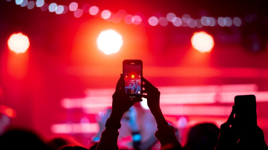 Shows de grande porte elevam demanda por voos e pressionam a aviação