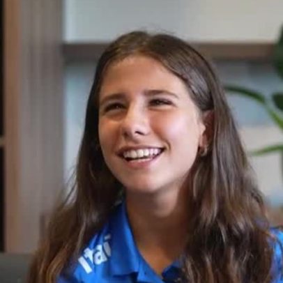 Do recreio à seleção: a trajetória de Sofia Gamonal no futebol feminino