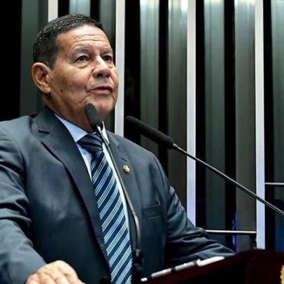 Mourão diz que briga online é pior para a direita nas redes