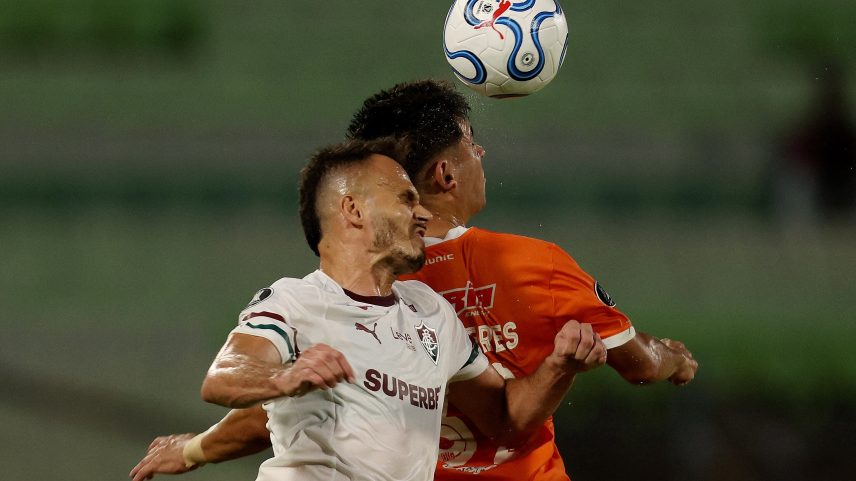 Ataque do Fluminense não conseguiu superar a retranca do Deportivo La Guaira