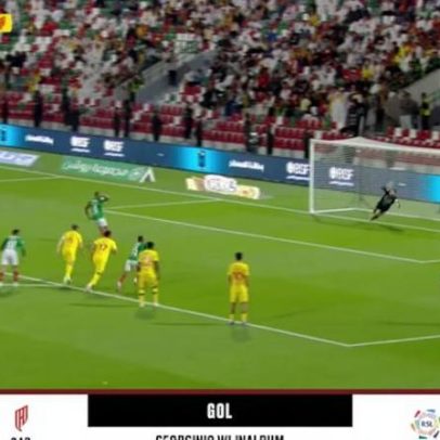 Al Ettifaq vence Al Qadisiya por 3 a 1 com gol de Georginio Wijnaldum