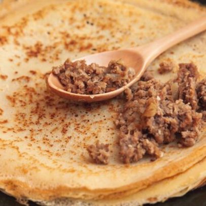 Como fazer panqueca low carb com carne moída