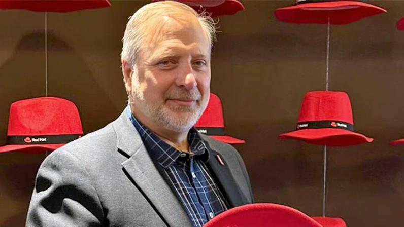 Para o líder do RHEL na América Latina, Alejandro Dirgan, os mundos da inovação e do legado precisam conviver bem - Foto: reprodução