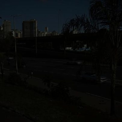 Mulher encontra feto após cachorro cheirar sacola em Lagoinha, Belo Horizonte