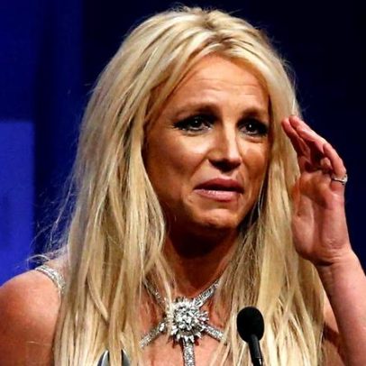 Britney Spears é acusada de dirigir alcoolizada; cantora segue internada