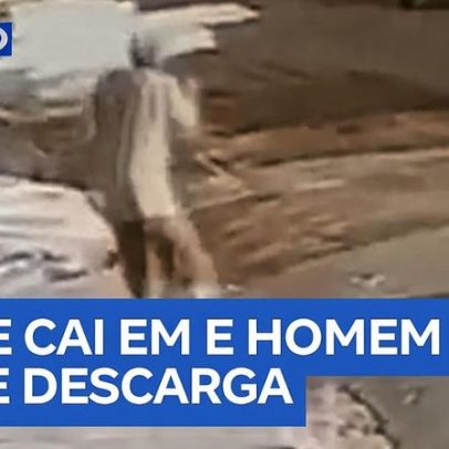 Cratera abre, derruba poste e deixa homem ferido por descarga elétrica