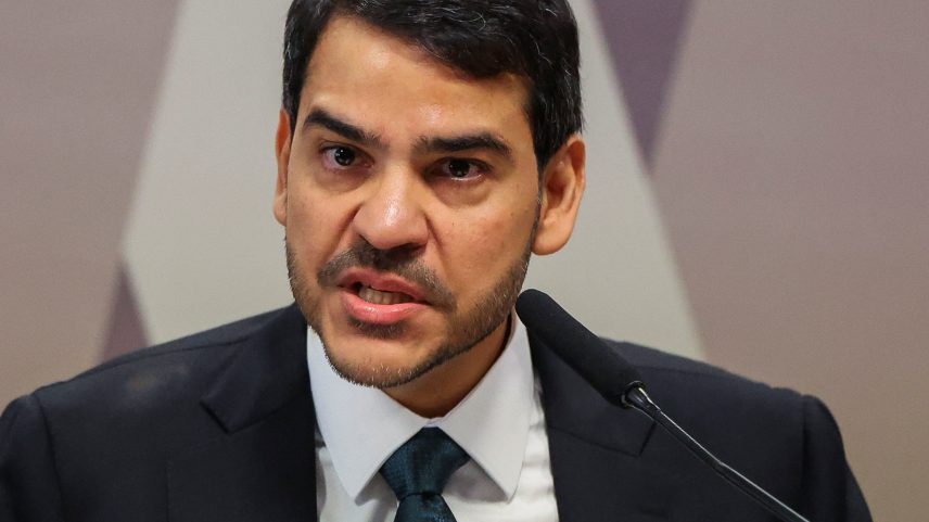 Jorge Messias não conseguiu apoio de senadores para ir ao STF