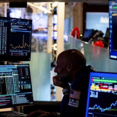 UBS recomenda proteção de carteiras com dólar e commodities diante da guerra