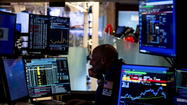 Estratégia do UBS combina hedge, ouro e dívida de qualidade com menor exposição a risco diante de guerra,