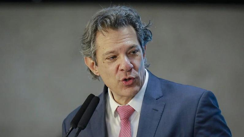 Na imagem, Fernando Haddad (PT)
