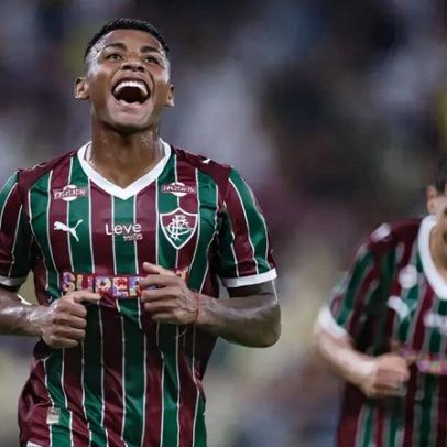 Hércules retorna em 2026 com gol e relembra polêmica na chegada ao Fluminense