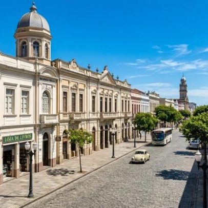 Cidade de 1812 com 9 barões, Capital Nacional do Doce e monumento republicano