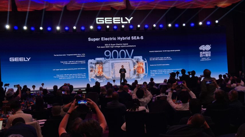 Geely apresenta nova tecnologia com híbridos com 46% de eficiência