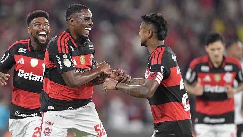 Flamengo sai na frente em disputa por vaga nas oitavas de final da Copa do Brasil.