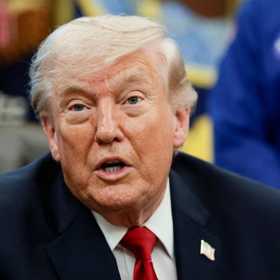 Trump rejeita oferta do Irã e mantém bloqueio naval, afirma site