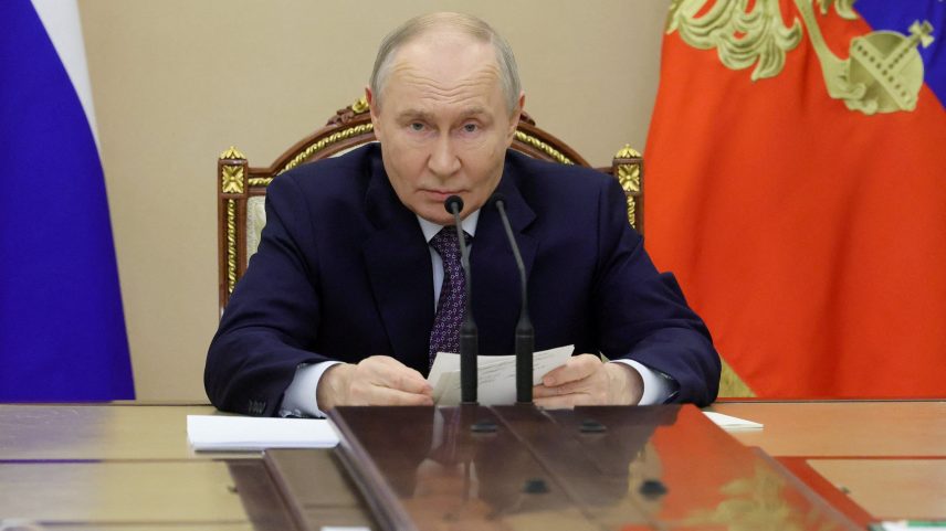 Guerra na Ucrânia força Putin a enxugar principal vitrine militar da Rússia
