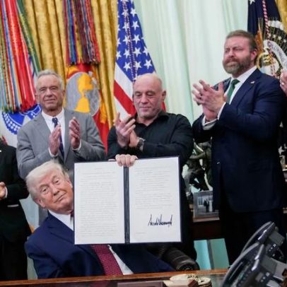 Trump flexibiliza restrições a drogas psicodélicas para tratamentos e pesquisas