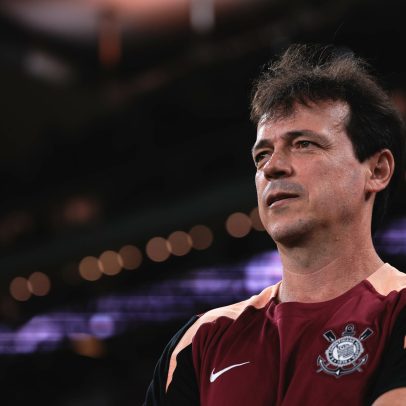 Corinthians economiza R$1 milhão por mês com comissão técnica de Diniz