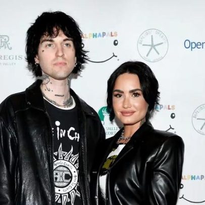 Demi Lovato afirma se apaixonar cada vez mais no 1º aniversário de casamento