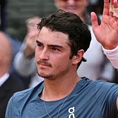 João Fonseca ganha destaque na Europa após jogo em Monte Carlo