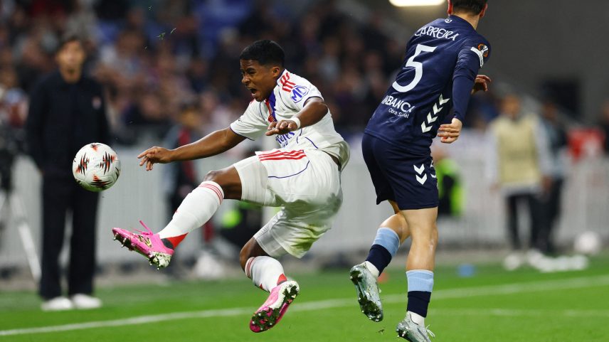 Endrick em ação pelo Lyon