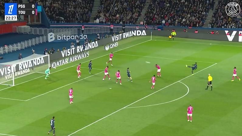Curta os dois gols de Ousmane Dembélé que ajudaram o Paris Saint-Germain a derrotar o Toulouse FC na Ligue 1 em abril de 2026.