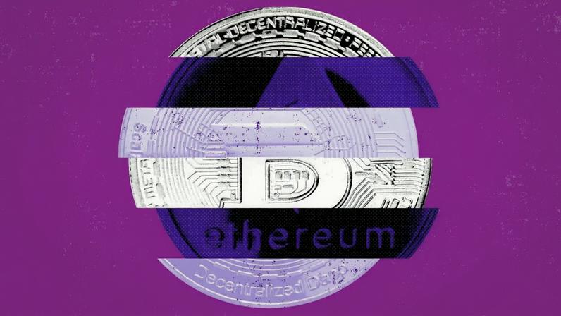 Imagem digital de uma moeda estilizada com elementos de Bitcoin e Ethereum, sobre um fundo roxo vibrante, com detalhes de tecnologia blockchain e efeito glitch.