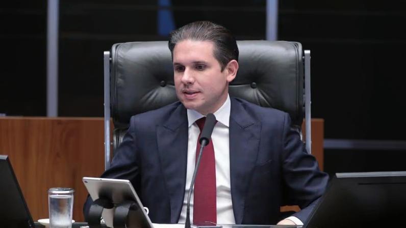 Hugo Motta vai definir próximos passos da comissão especial que vai discutir a PEC pelo fim da 6x1