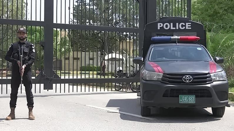 Islamabad reforça a segurança e declara feriado de dois dias antes das conversas entre EUA e Irã.